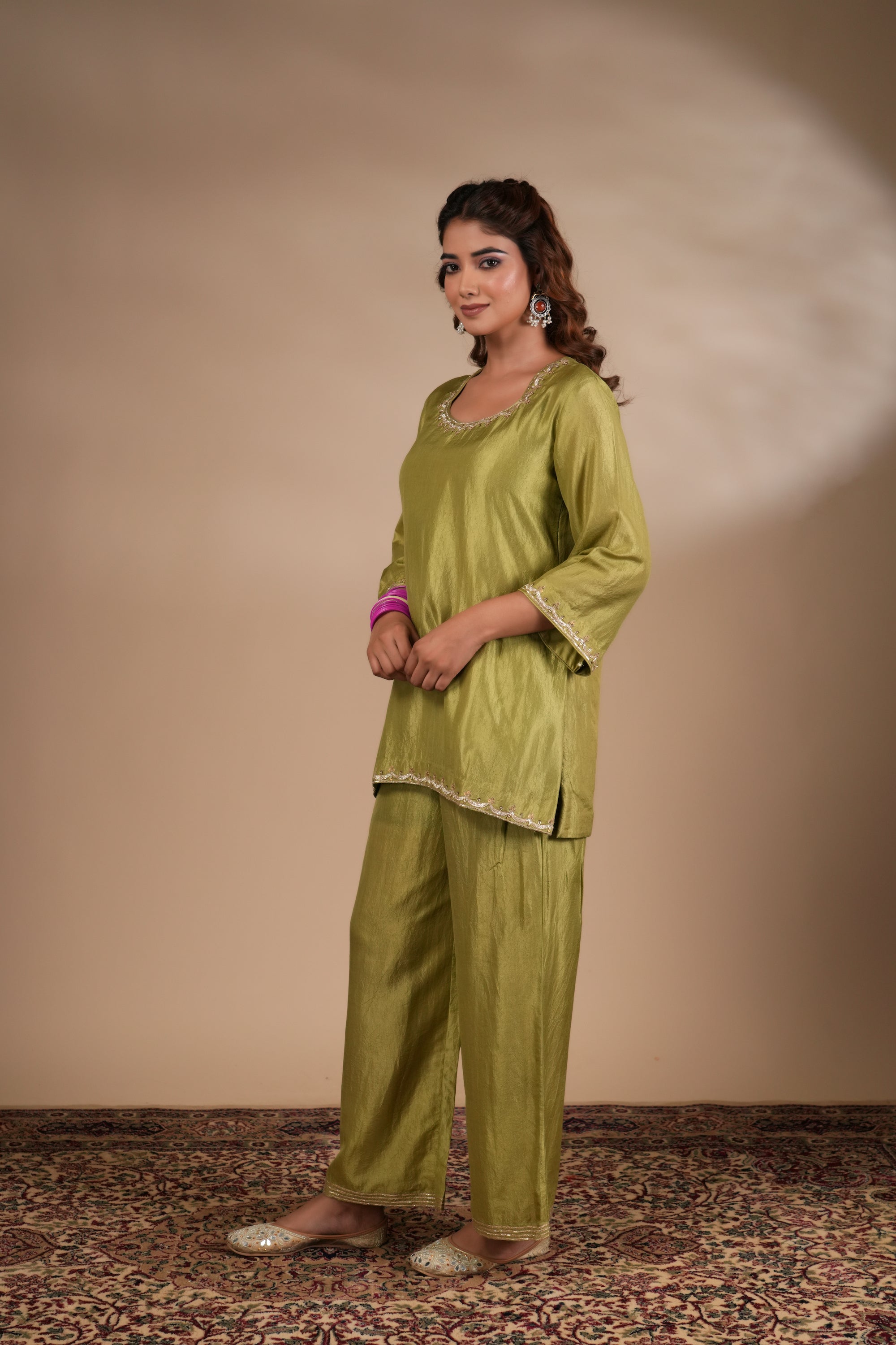 Aaradhya Short Kurta Set