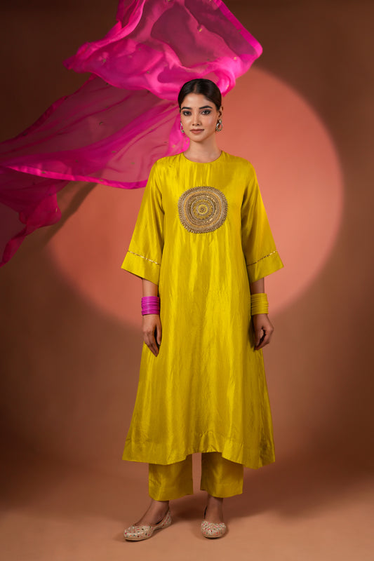 Kaaira Kurta Set
