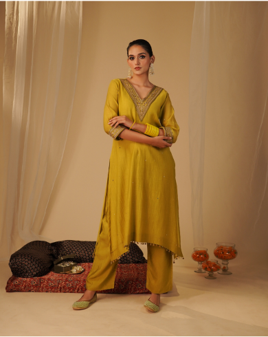 Lime green V-neck Tunic Set