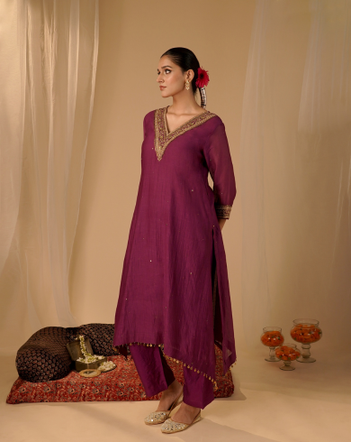 Magenta V-neck Tunic Set