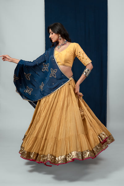 Sunheri Lehenga Set
