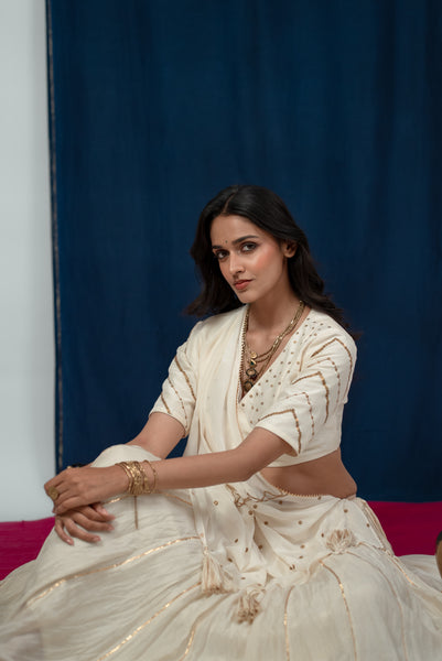 Saphed Lehenga Set